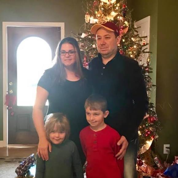 Meet your Posher, Sarah - Picture 1 of 1